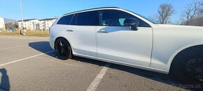 Volvo   V60 R-Desing D4 - 2