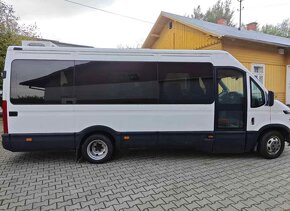 Iveco daily autobus 20 miest 3.0 diesel - 2