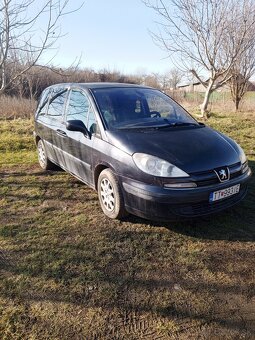 Peugeot 807 - 2