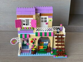 41108 LEGO Friends Trh s potravinami v mestečku Heartlake - 2