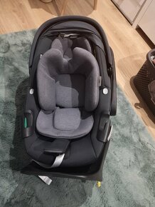 Vajíčko Maxi Cosi Pebble 360 + isofix zakladna - 2