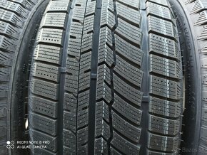 zimne pneu 235/50 R19 - 2