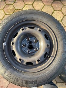 Elektróny s gumou 155/80 r13 79T - 2