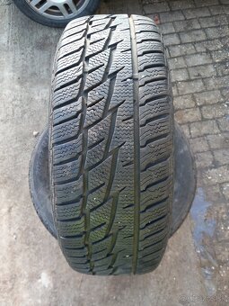 Zimne pneumatiky 205/55R16 - 2