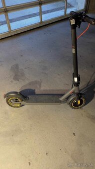 Xiaomi Electric Scooter 4 PRO 2nd Gen - 2