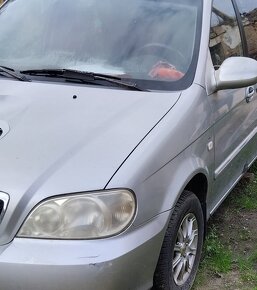 Rozpredám Kia carnival 2,9crdi - 2