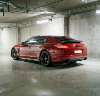 Porsche Panamera GTS 4.8 V8 PDK - 2