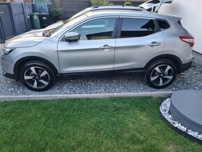 Nissan qashqai2 j11 - 2