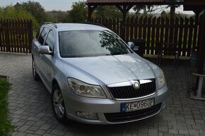 Škoda Octavia - 2