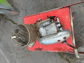 Jawa 250 559 motor - 2