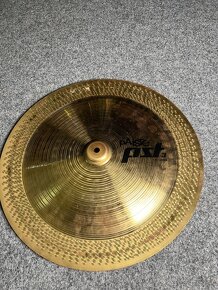 China 18 Paiste Pst3 - 2