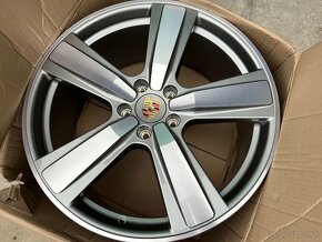 PORSCHE CAYENNE alu kola 22" nové, originál  - 2