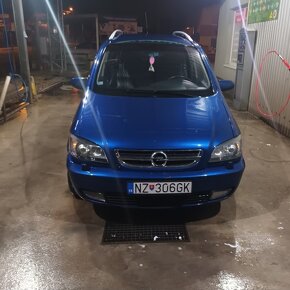 Opel zafira 2,2 tdi 7 miestny - 2