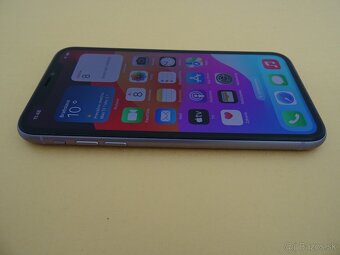 iPhone 11 64GB PURPLE - ZÁRUKA 1 ROK - 100% BATERIA - 2