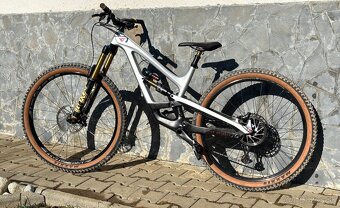 YT CAPRA PRO RACE - 2