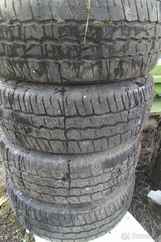 225/60 R16C - 2