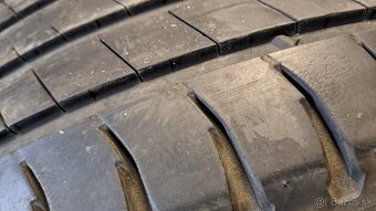 Predám 4ks jazdené letné 235/55r18-100V Michelin - 2