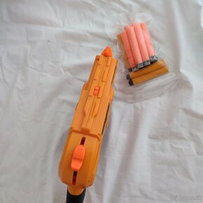 Nerf Doomlands Persuader - 2