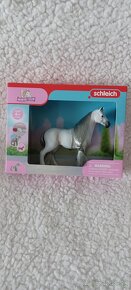 Schleich koník s doplnkami - 2