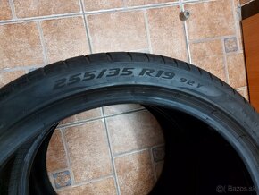 Letne pneumatiky Pirelli P Zero 255/35 R 19 Runflat - 2