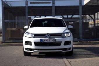 Volkswagen Touareg R-line 3.0TDI PREMIUM webasto - 2