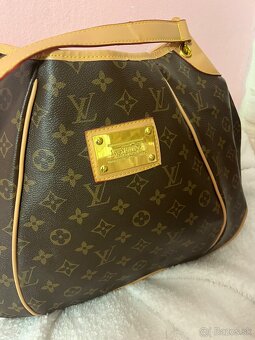 Louis Vuitton - 2