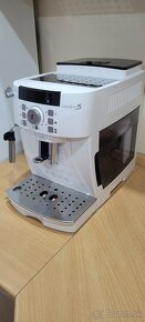 DeLonghi magnifica S - 2