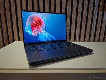 ASUS Zenbook Duo 2024 - OLED UX8406MA - 2