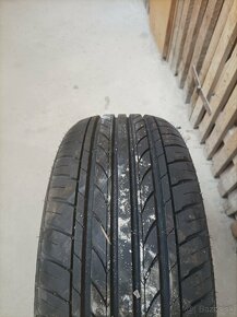 Predám letnú pneu 215/50 r17 - 2