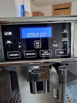 DeLonghi ESAM 6750 - 2