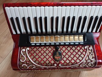 Klavesova harmonika 120 - 2