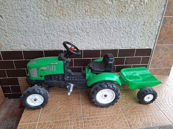 Šlapaci traktor pre deti - 2