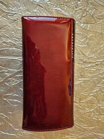 Dámska červeno-čierna kožená peňaženka GREGORIO - 2