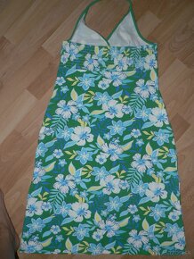 letné  zelené šaty  -M - 2