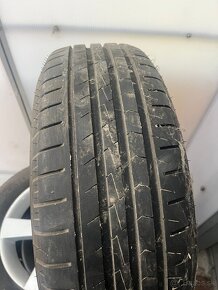 Pneu Vredestein 195/65 R15 + Alu disky 5x114,3 - 2