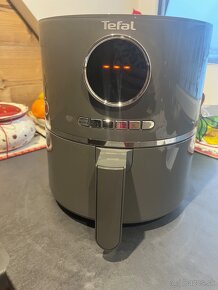 Teplovzdusna friteza Tefal Ultra Fry - 2