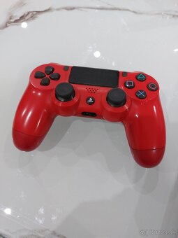 Predám ovladac a hry na PS4 - 2