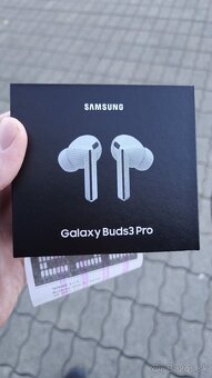 Samsung Galaxy Buds 3 Pro biele - 2