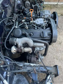 Motor passat b5 1.9tdi 81kw - 2