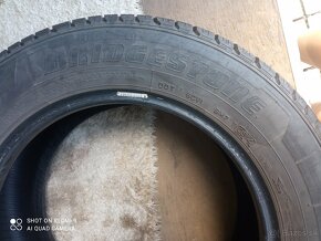 Bridgestone 215/60R16C - 2