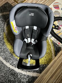 Britax Römer Dualfix M i-Size - 2