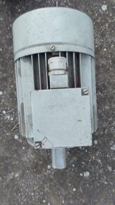 Elektromotor 15kW, 1400 ot, 400V, 50Hz - 2