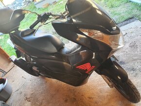 Predam skuter honda pcx 125 - 2