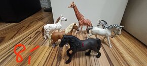 Schleich Kone velke a zirafa - 2