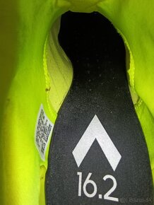 Kopačky zn. Adidas veľ. 42,5 žlté - 2