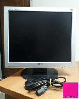 PREDAM LCD MONITOR LG FLATRON L 1917S - 19 " - 2