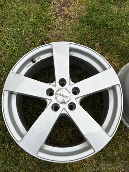 Disky R18 5x114,3 - 2