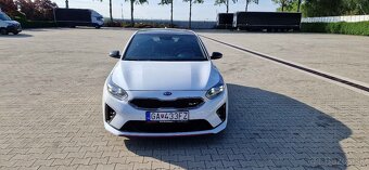 KIA Ceed GT 1.6 T-GDi 150kw A/T - 2