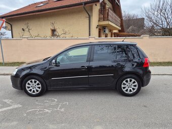 Predám Volkswagen Golf 5 1.9 TDI 77kw r.v.2008 - 2