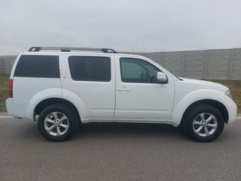 Nissan PATHFINDER 2.5 dCi 4x4 - 2